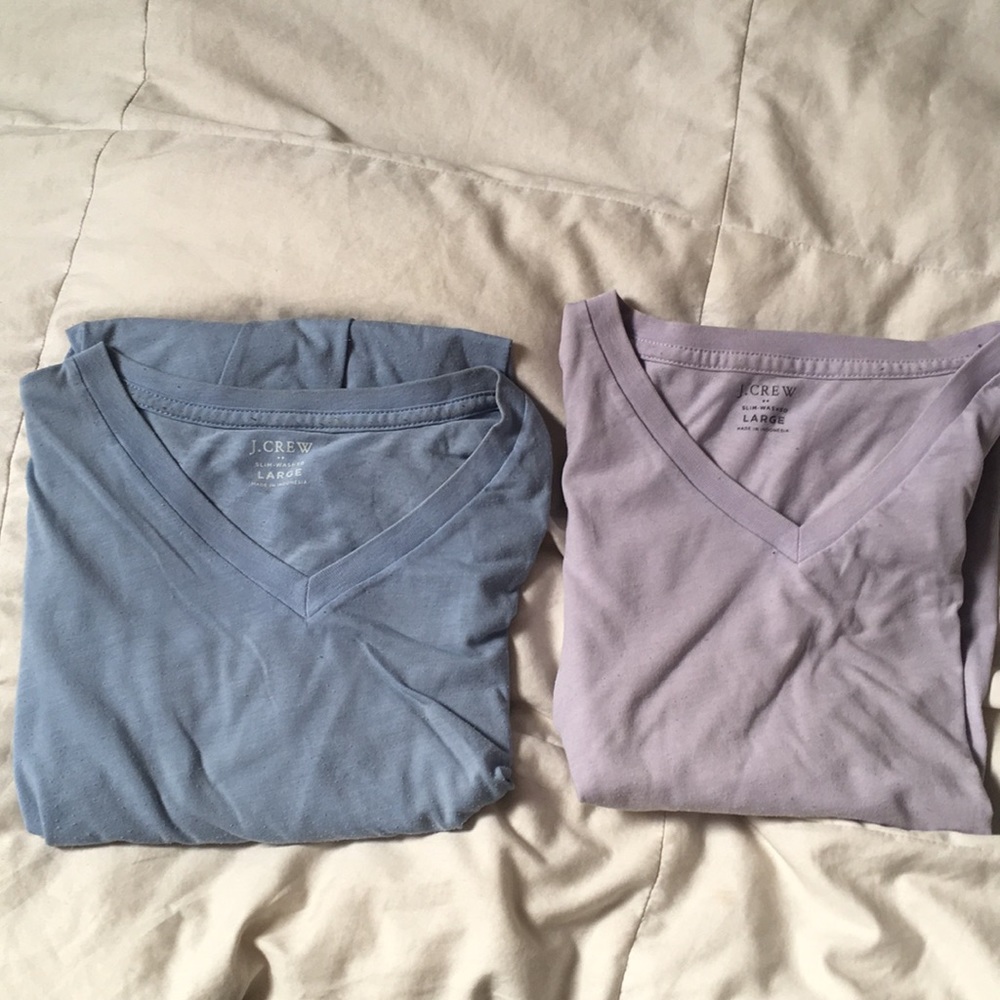 J Crew Large v-neck T-shirts
